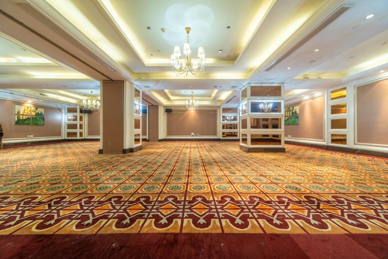 Ramada Yichang Hotel Eksteriør bilde